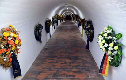 Wreath laid in memory of disappeared German sailors